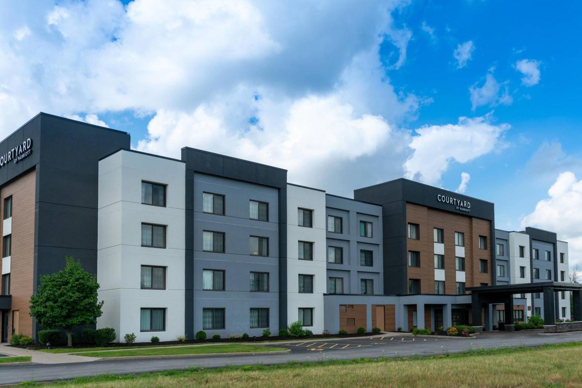 מלון Courtyard By Marriott Buffalo Amherst/University מראה חיצוני תמונה